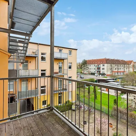 Apartment Midnight Sky - Golden Sunrise Magdeburg