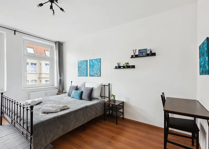 Midnight Sky - Golden Sunrise Appartement Magdebourg